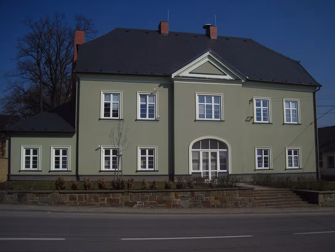 Dnešní pohled – zámek Hlavnice