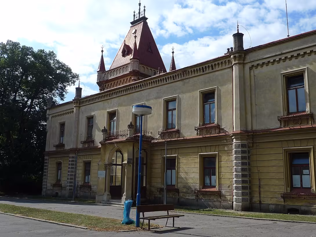 Dnešní pohled – zámek Přílepy