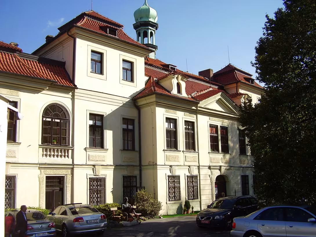 Today's view – zámek Veleslavín