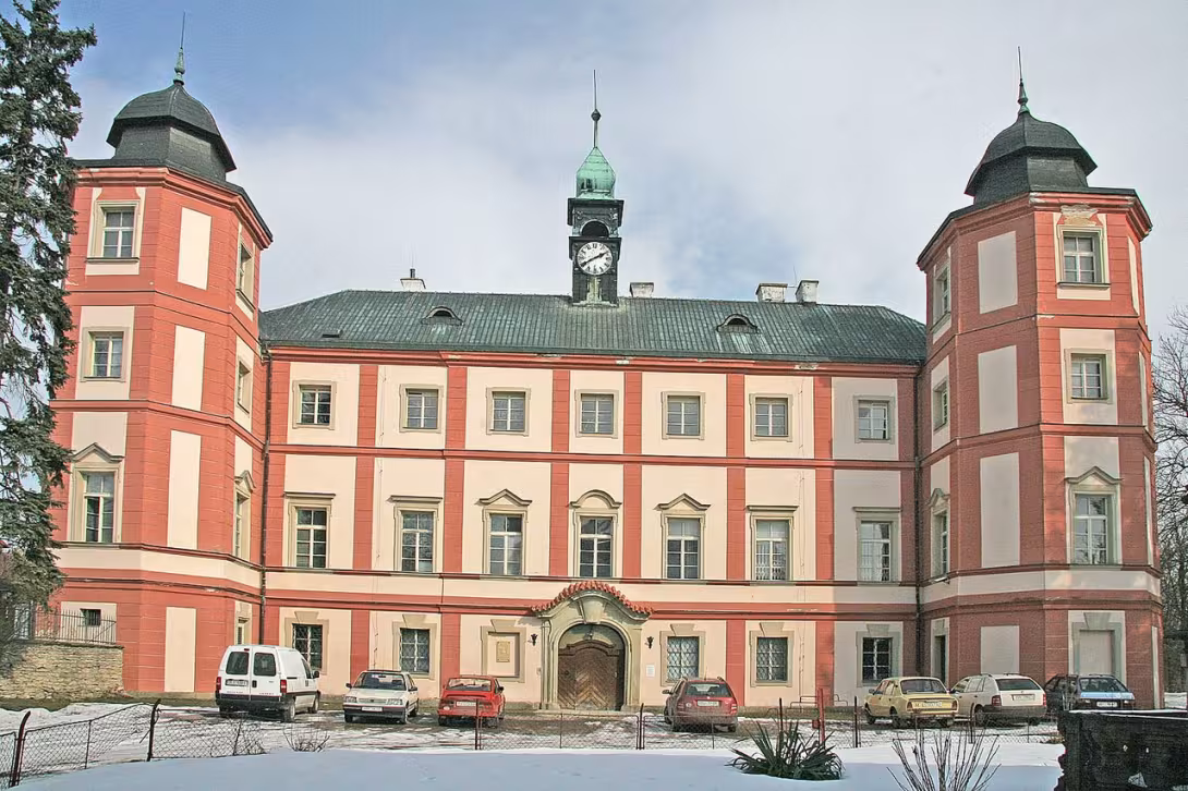 Heutige Ansicht – zámek Zámrsk