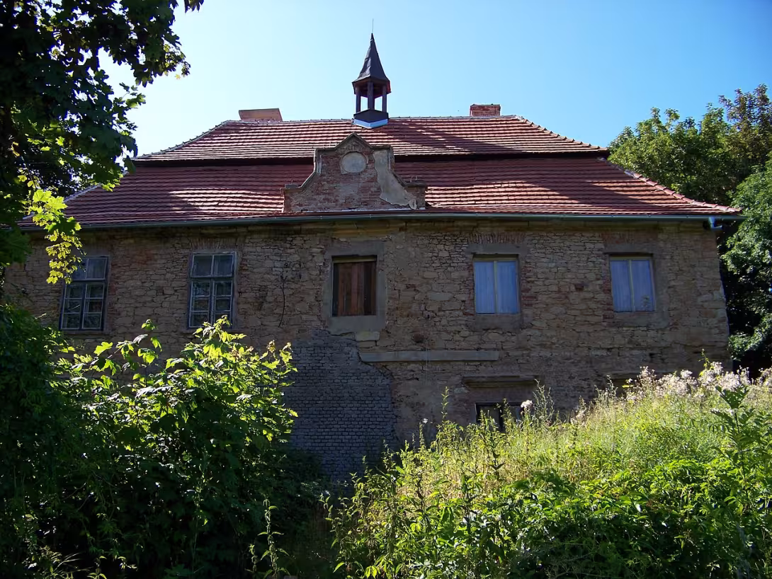 Dnešní pohled – zámek Čertousy