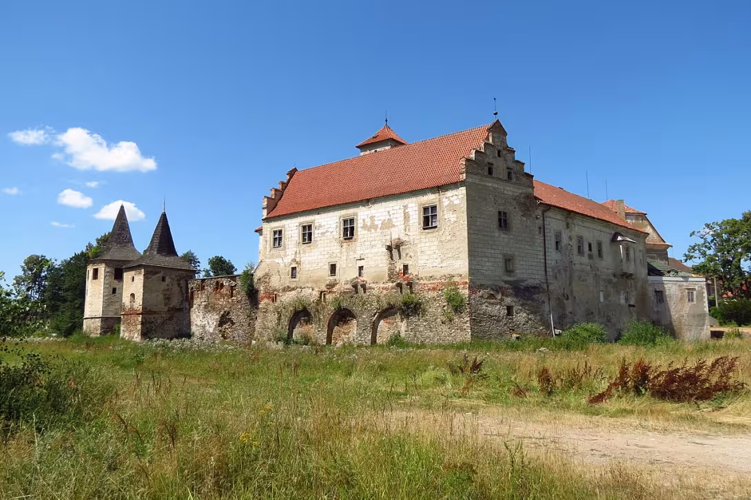 Dzisiejszy widok – zámek Červená Řečice