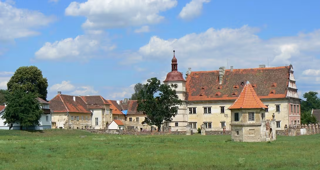 Dnešní pohled – zámek Červené Poříčí