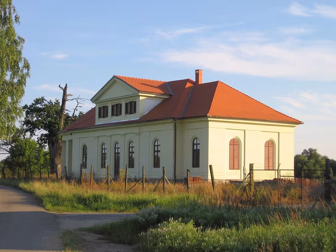 Dnešní pohled – zámeček Lány