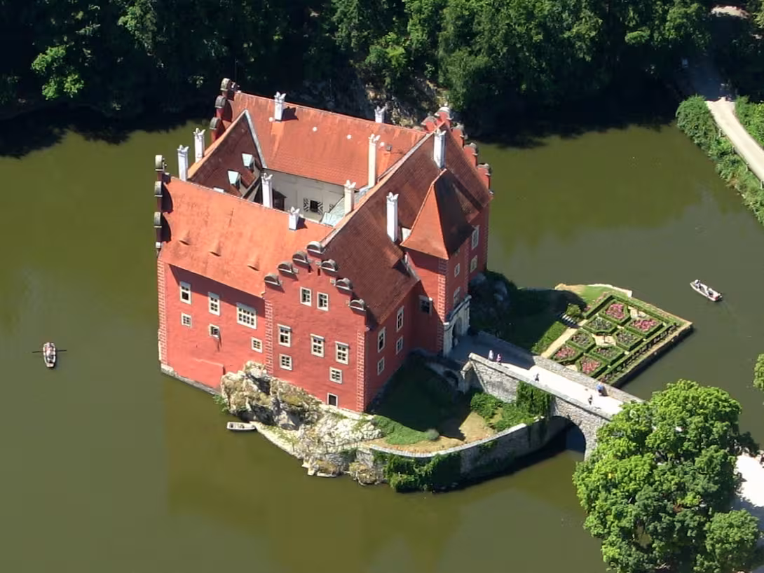 Dnešní pohled – Červená Lhota