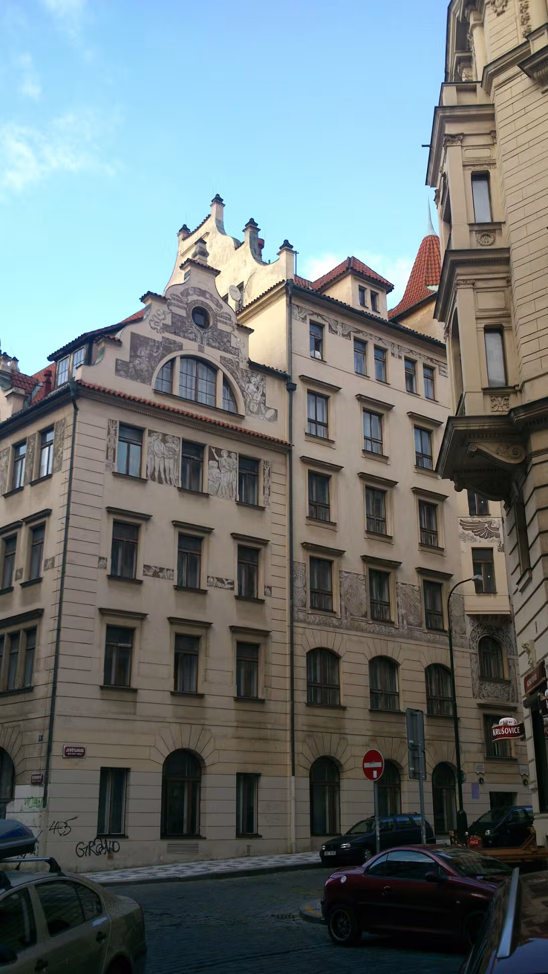 Dnešní pohled – Hlávkova kolej