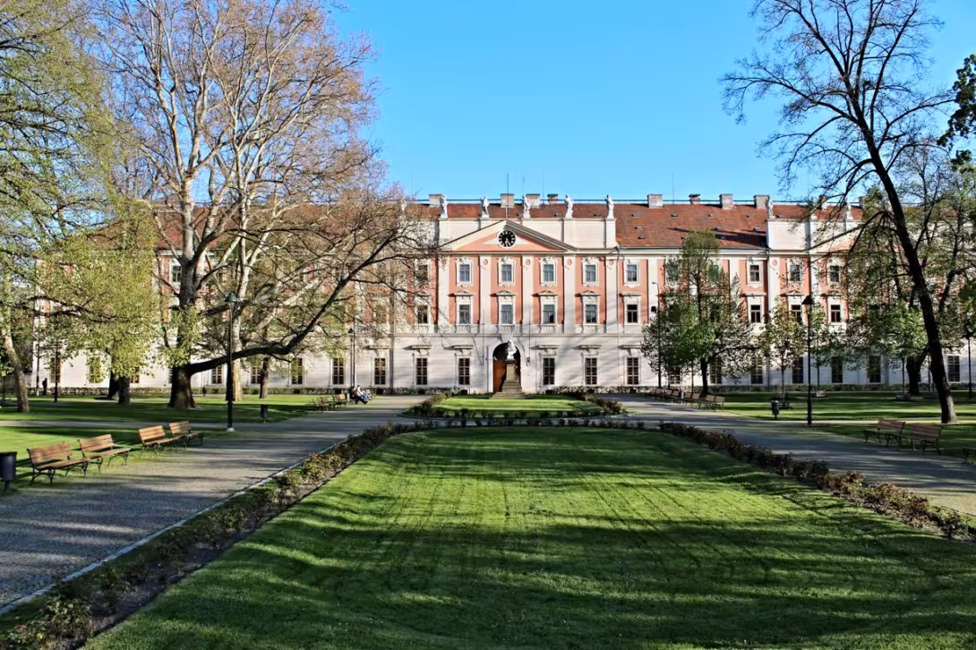 Dnešní pohled – Invalidovna