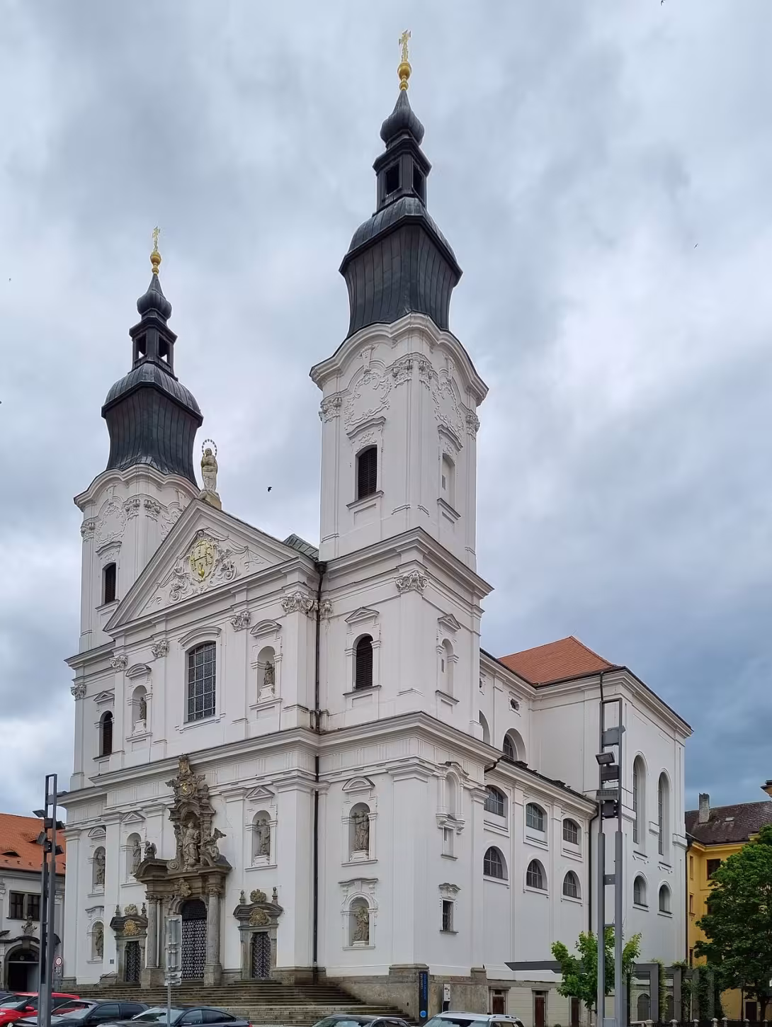 Dnešní pohled – Jezuitský kostel Neposkvrněného Početí Panny Marie a svatého Ignáce