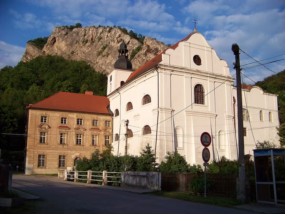 Heutige Ansicht – Klášter Svatý Jan pod Skalou
