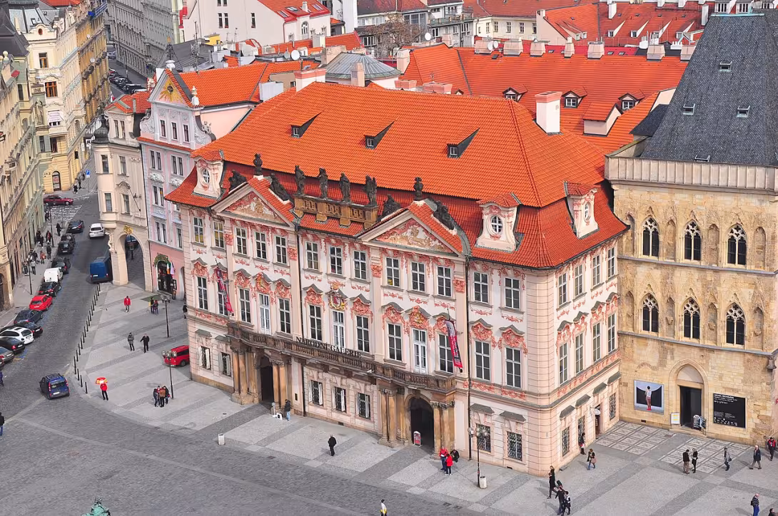 Dnešní pohled – palác Kinských (Praha 1)