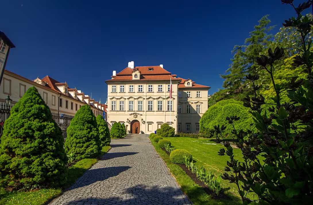 Dnešní pohled – Fürstenberský palác