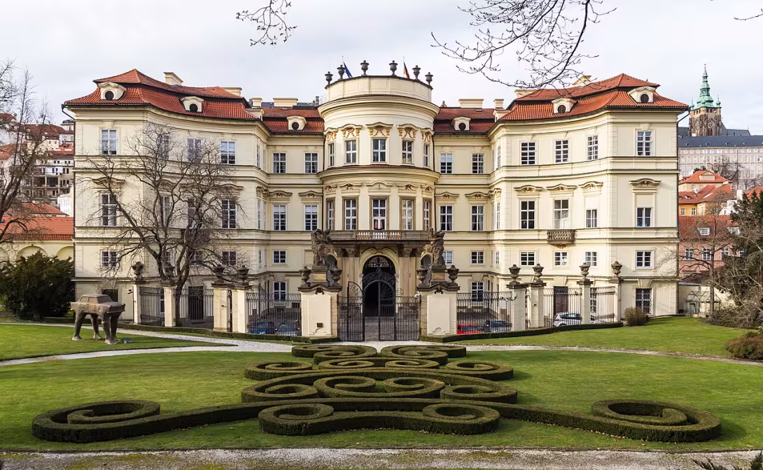 Heutige Ansicht – Lobkovický palác