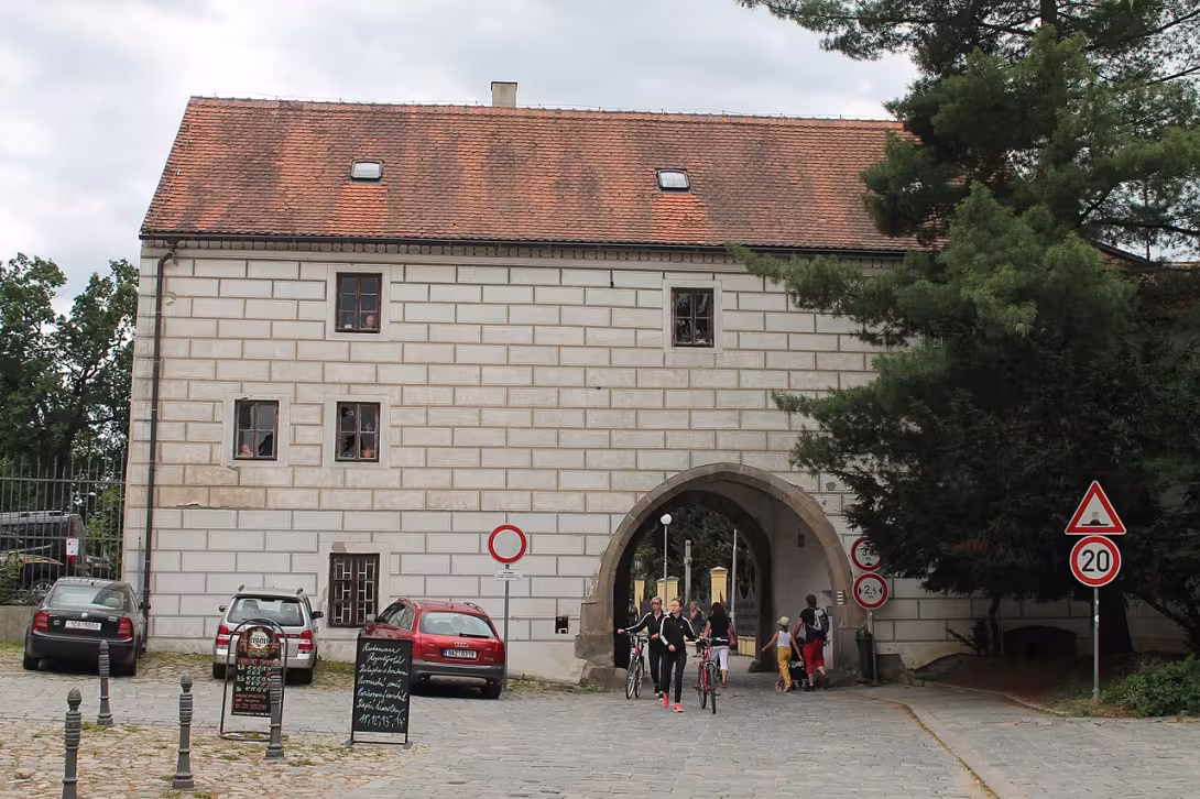 Heutige Ansicht – Novohradská brána