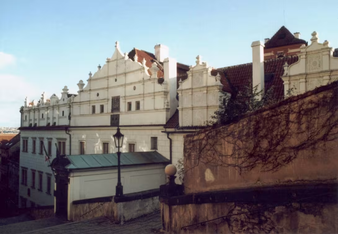 Dnešní pohled – Palác pánů z Hradce