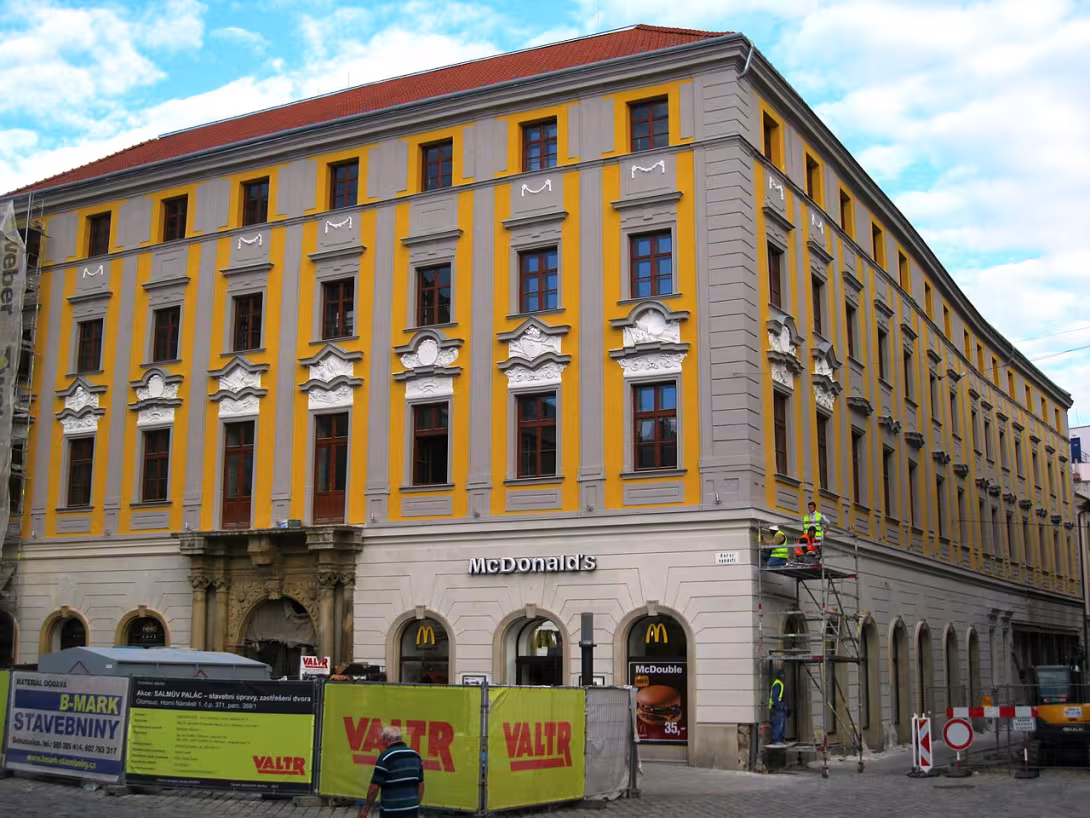 Dnešní pohled – Salmův palác