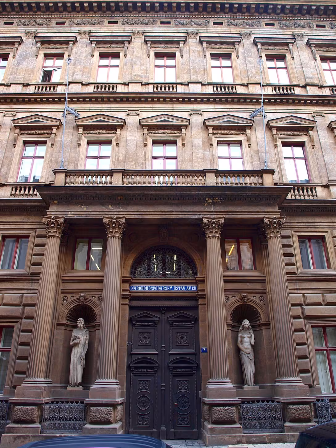 Dnešní pohled – Schebkův palác