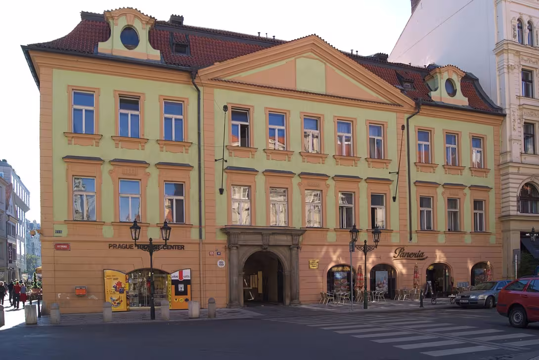 Dnešní pohled – Stará rychta – Havelská brána
