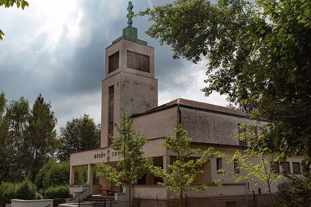 Dnešní pohled – Husův sbor v Nové Pace