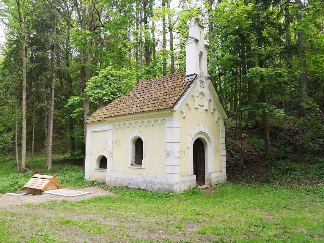 Dnešní pohled – Kaple svaté Rozálie (Chlumec)