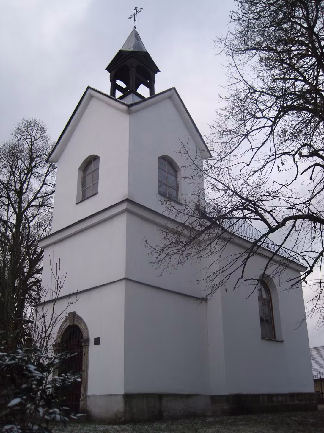 Dnešní pohled – Kaple svatých Petra a Pavla (Veselá)