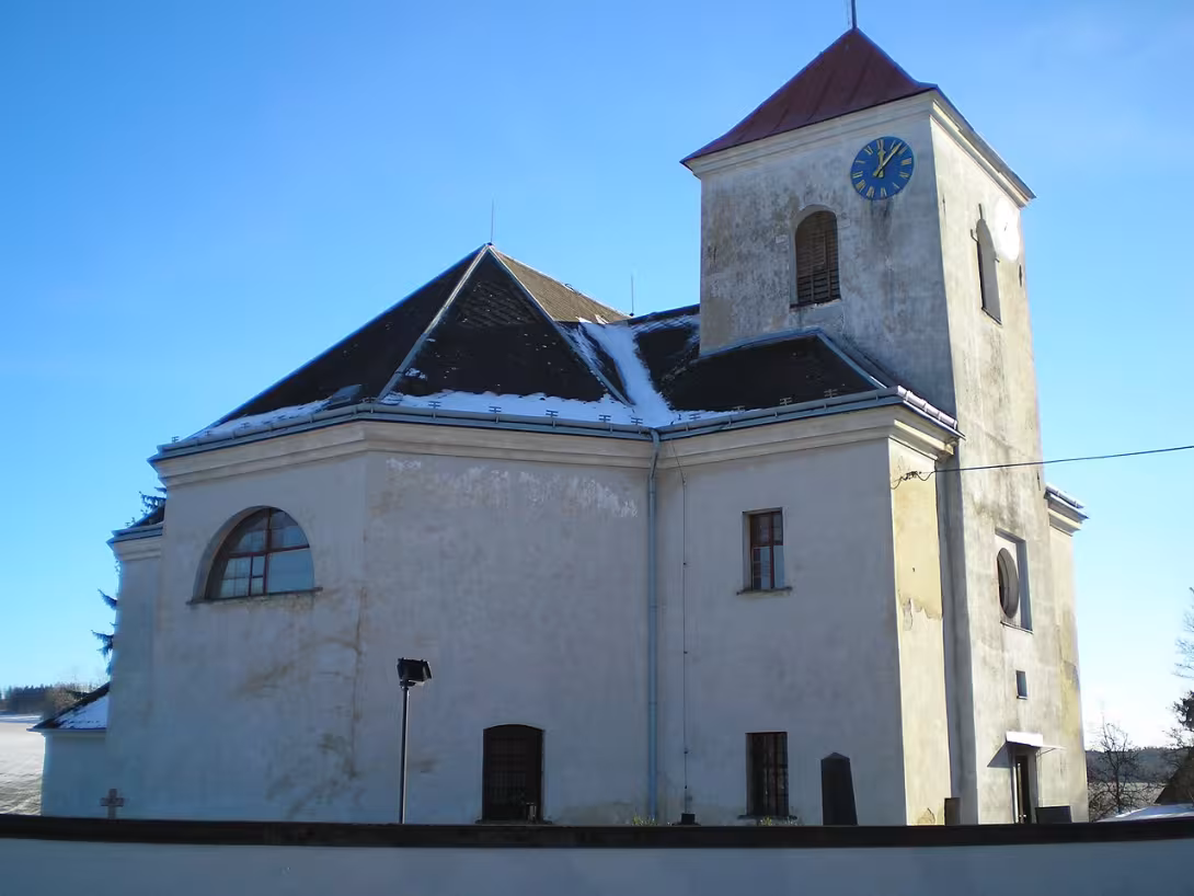 Dnešní pohled – Kostel Archanděla Michaela (Moravský Kočov)