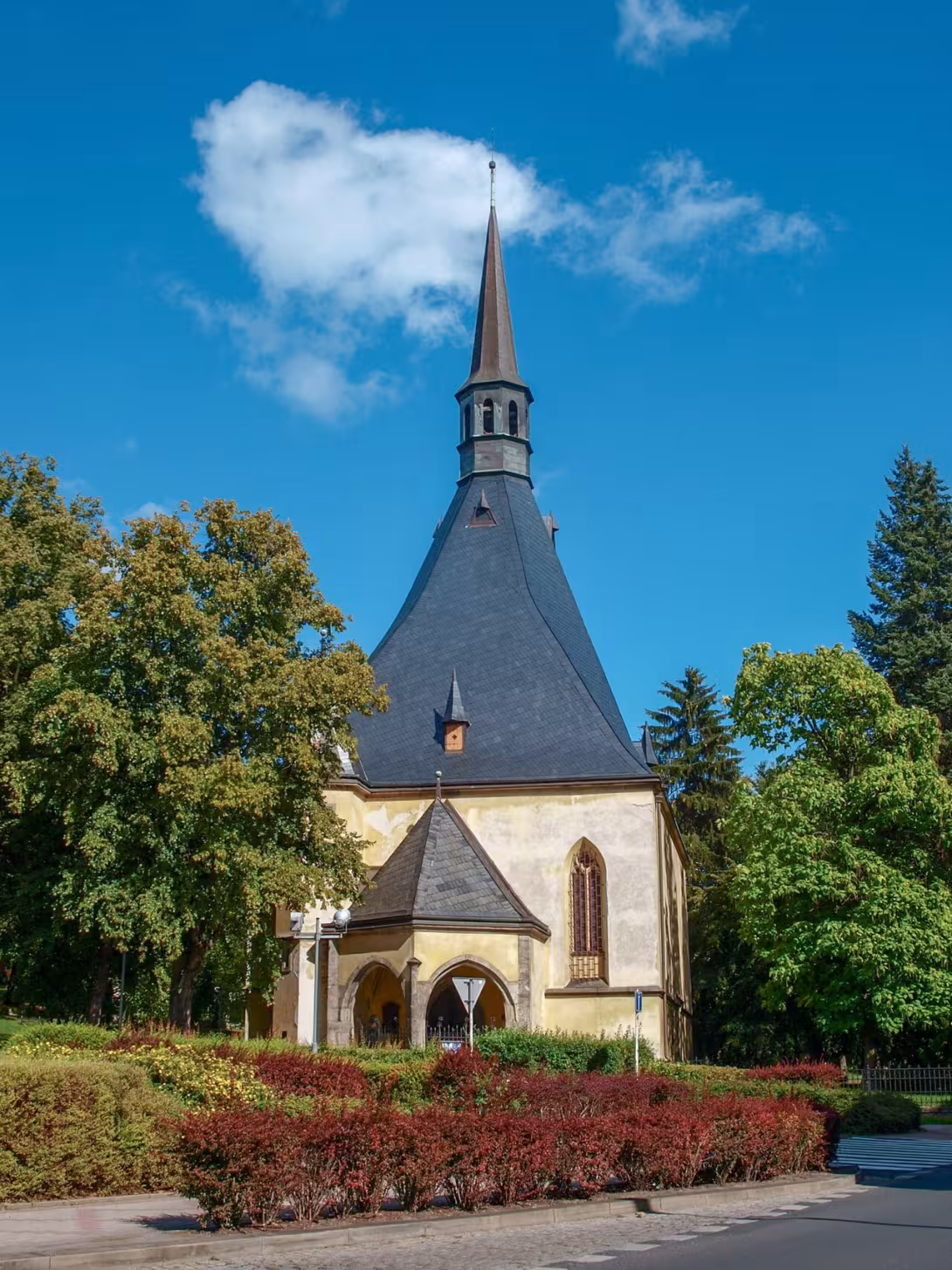 Dnešní pohled – Kostel Nalezení svatého Kříže v České Lípě