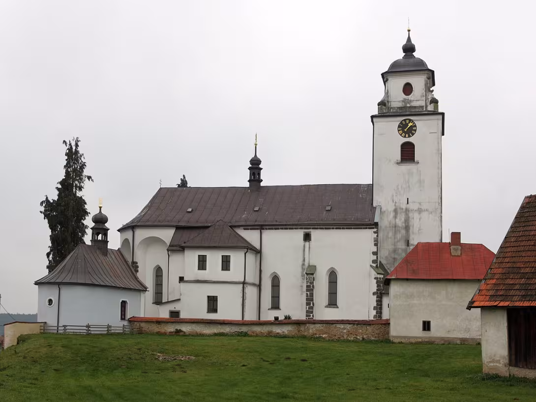 Dnešní pohled – Kostel Nanebevzetí Panny Marie (Netín)