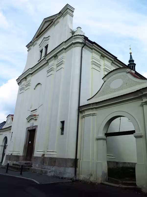 Dnešní pohled – Kostel Narození Panny Marie (Toužim)