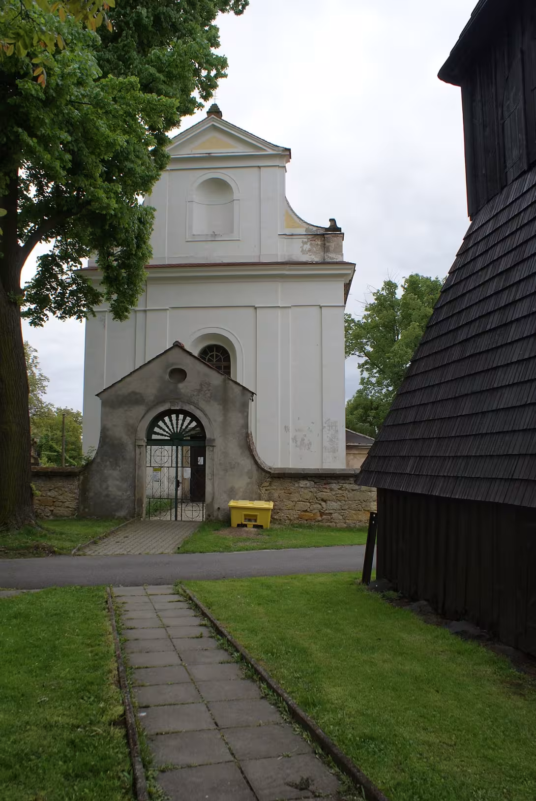 Dnešní pohled – Kostel Narození Panny Marie (Sudoměř)