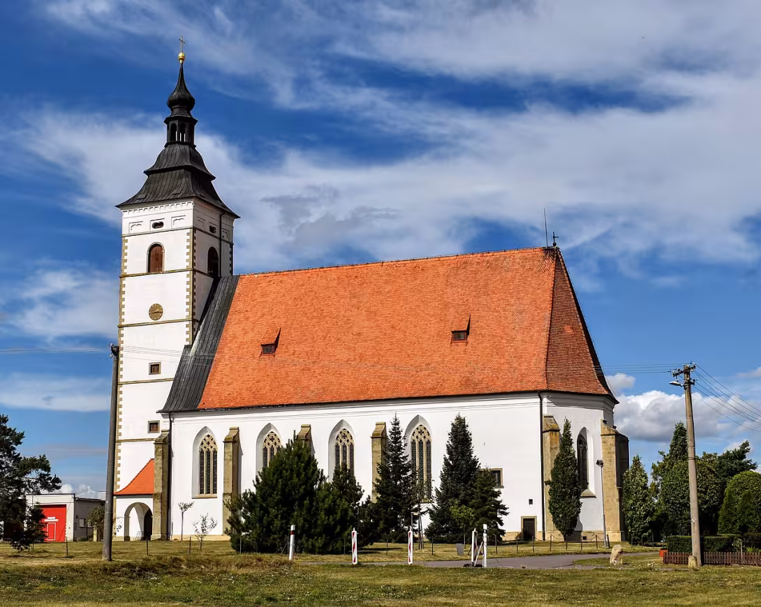 Dnešní pohled – Kostel Nejsvětější Trojice (Běhařovice)