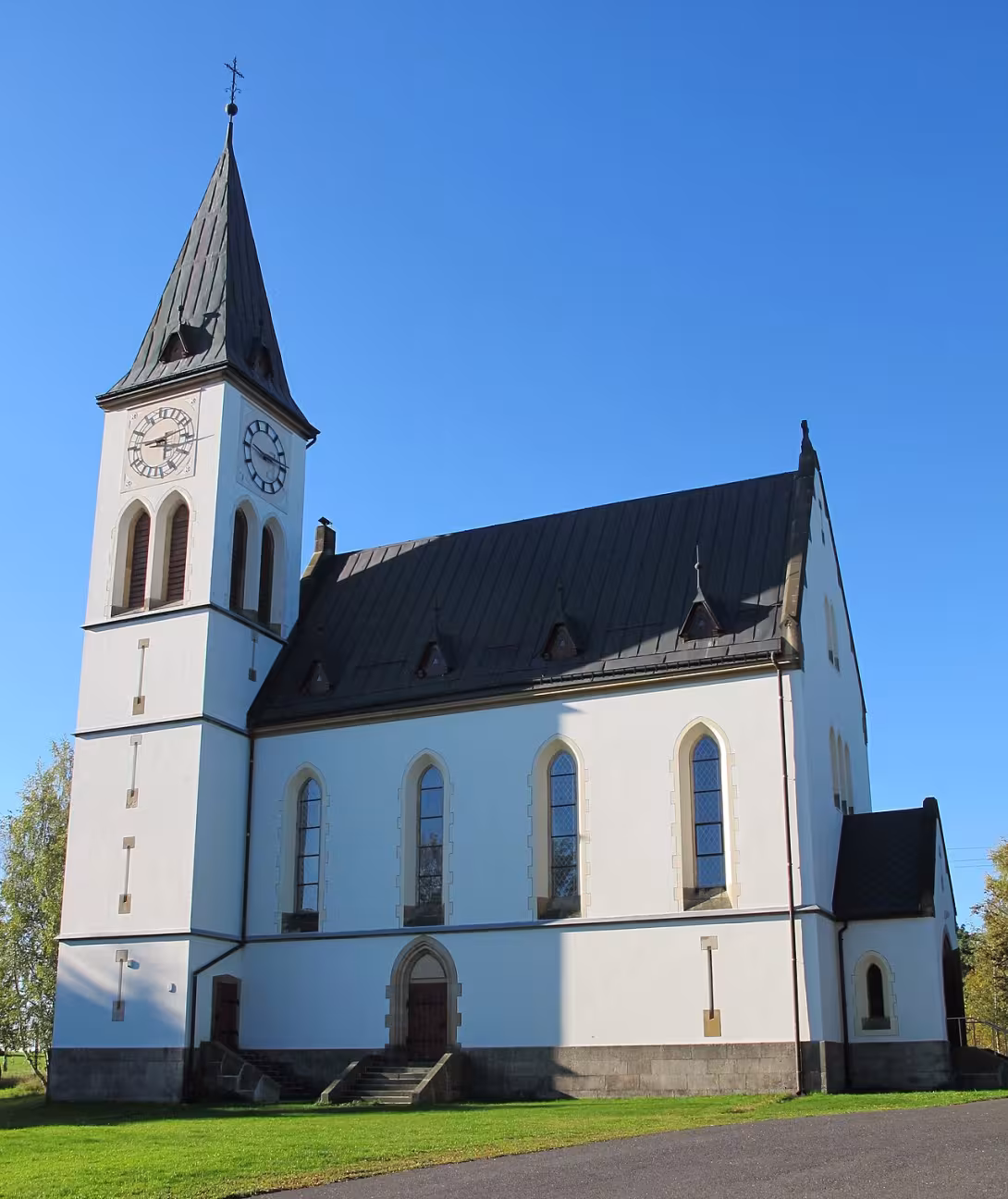 Dnešní pohled – Kostel Nejsvětějšího Srdce Ježíšova v Horním Maxově