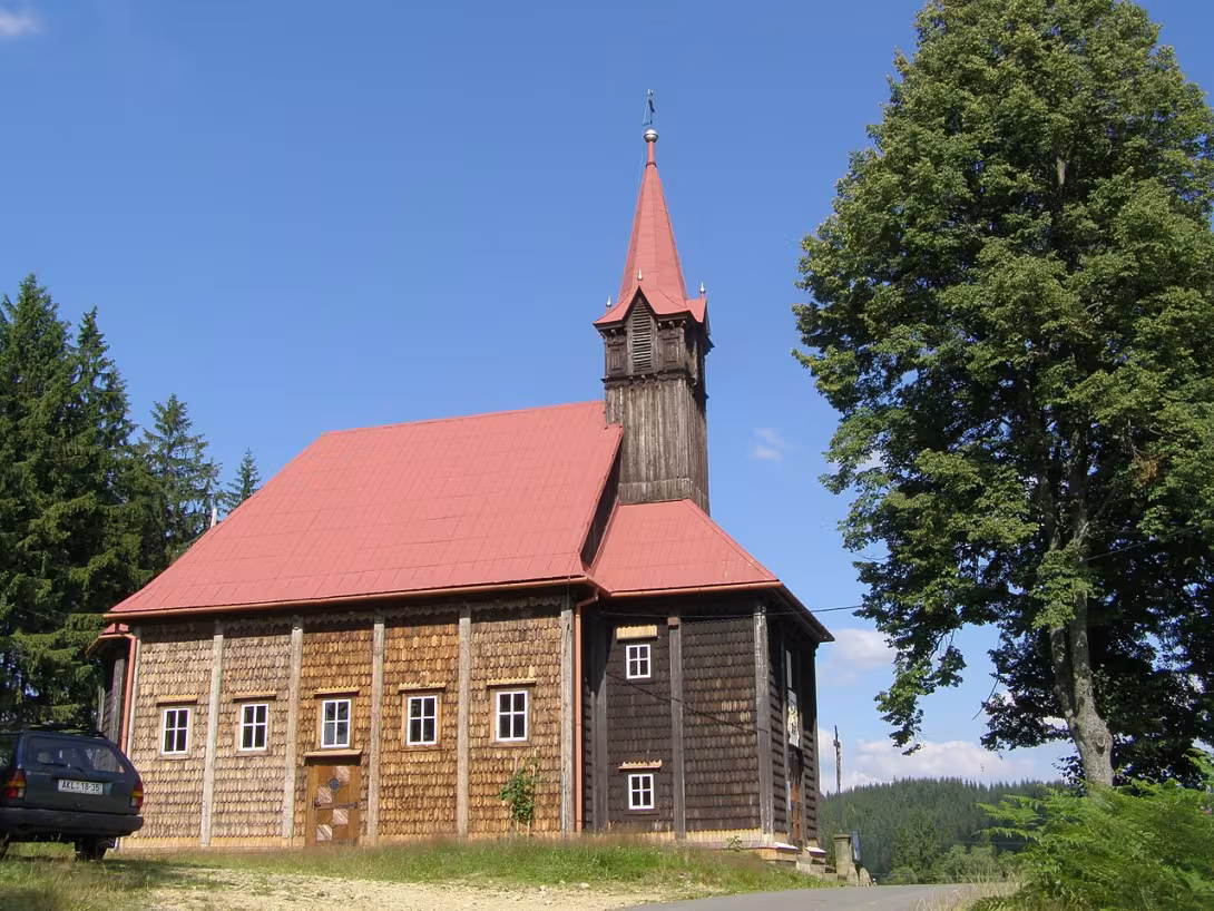 Dnešní pohled – Kostel Panny Marie (Staré Hamry)