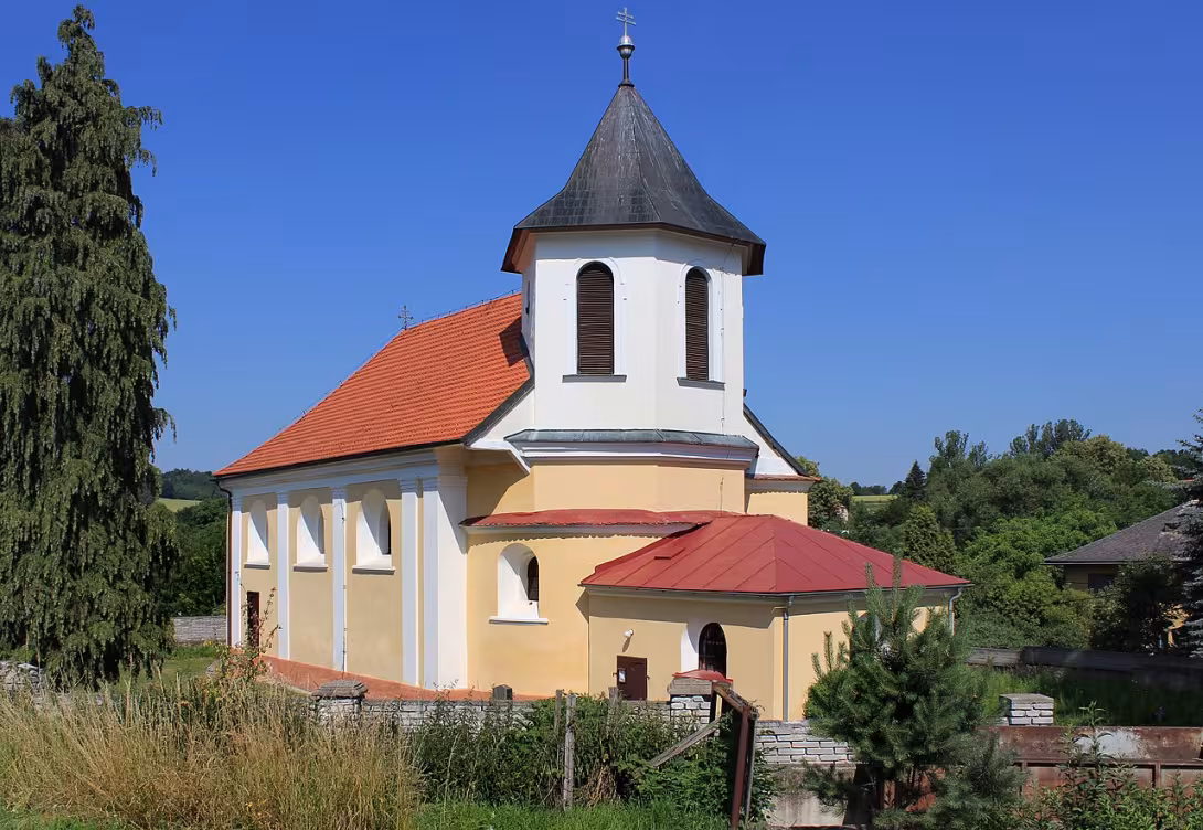 Dnešní pohled – Kostel Všech svatých (Třebešice)