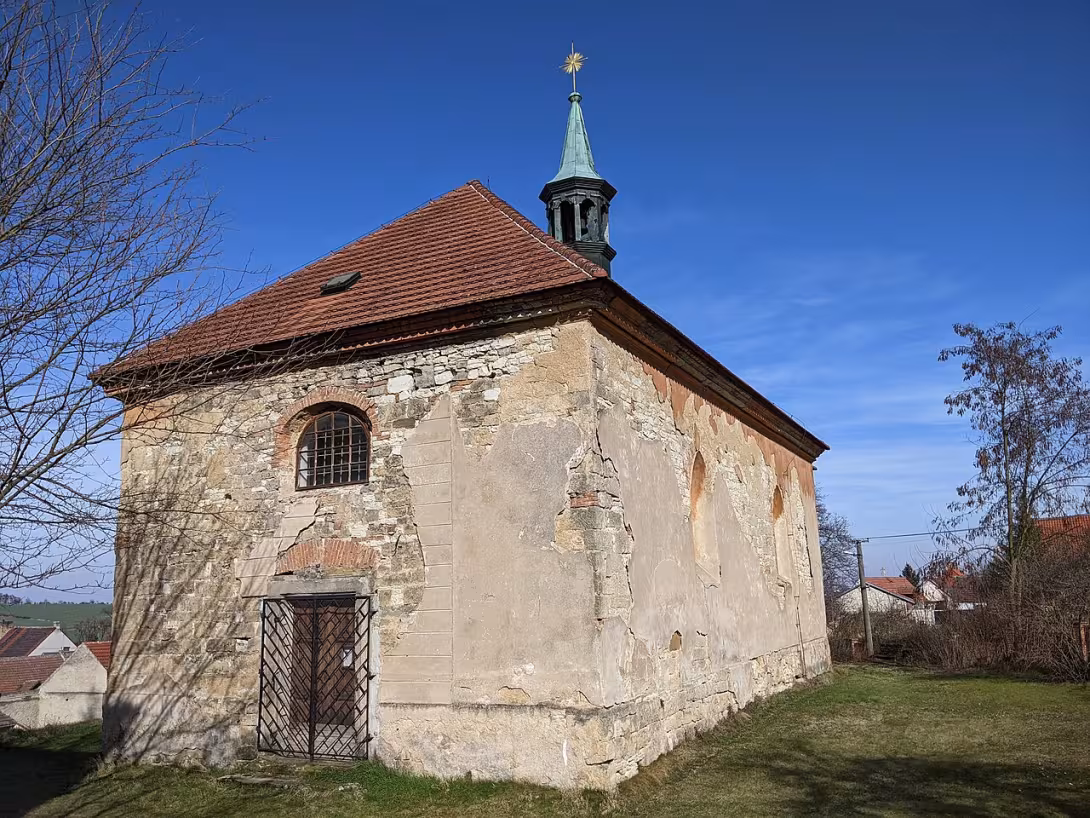 Dzisiejszy widok – Kostel Všech svatých (Malíkovice)