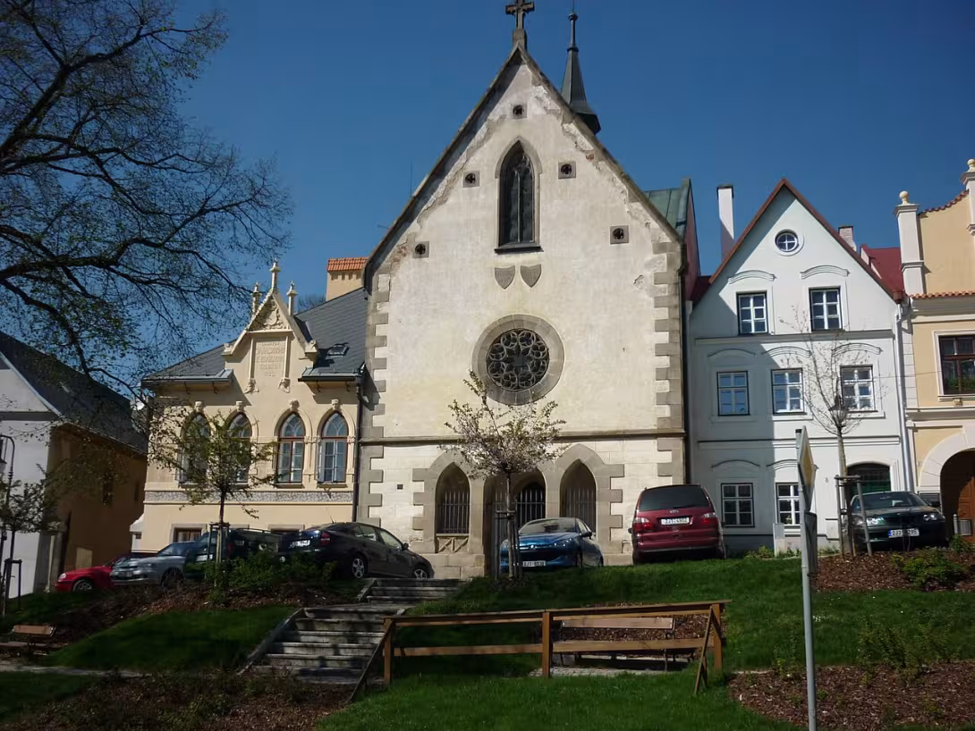 Dnešní pohled – Kostel svaté Anny (Polná)