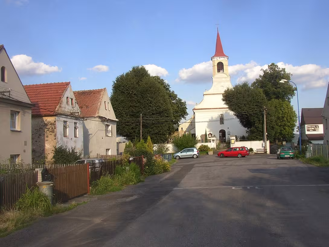 Dnešní pohled – Kostel svaté Barbory (Dubice)