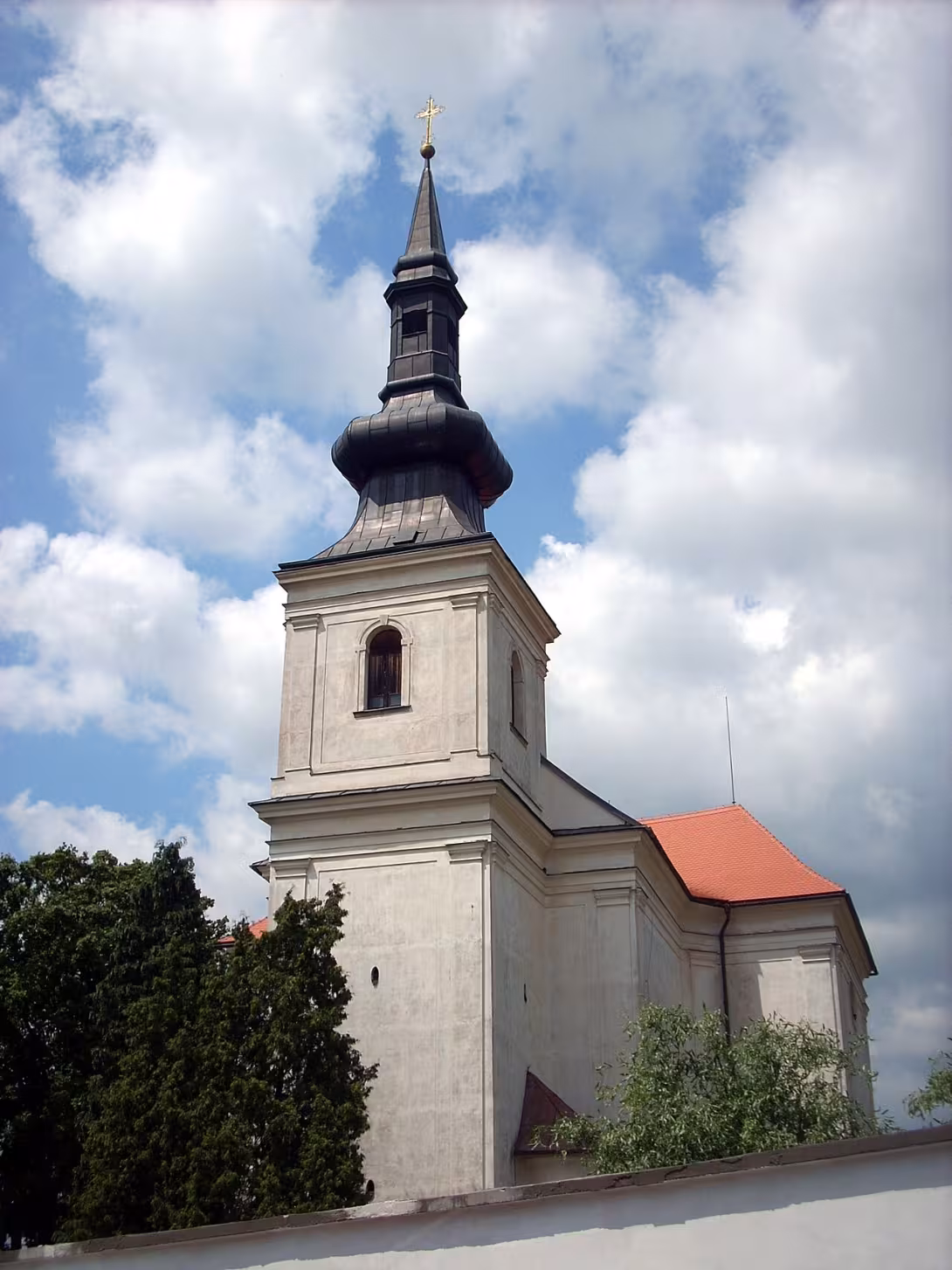 Dnešní pohled – Kostel svaté Barbory (Polná)