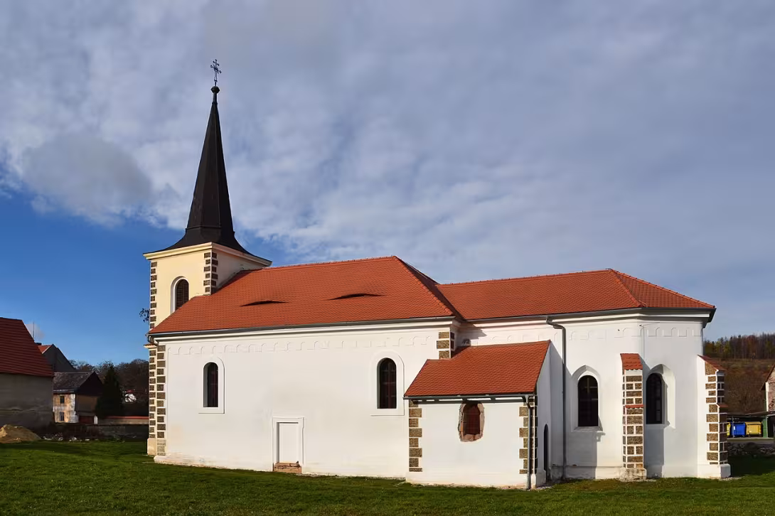 Dnešní pohled – Kostel svaté Barbory (Mašťov)