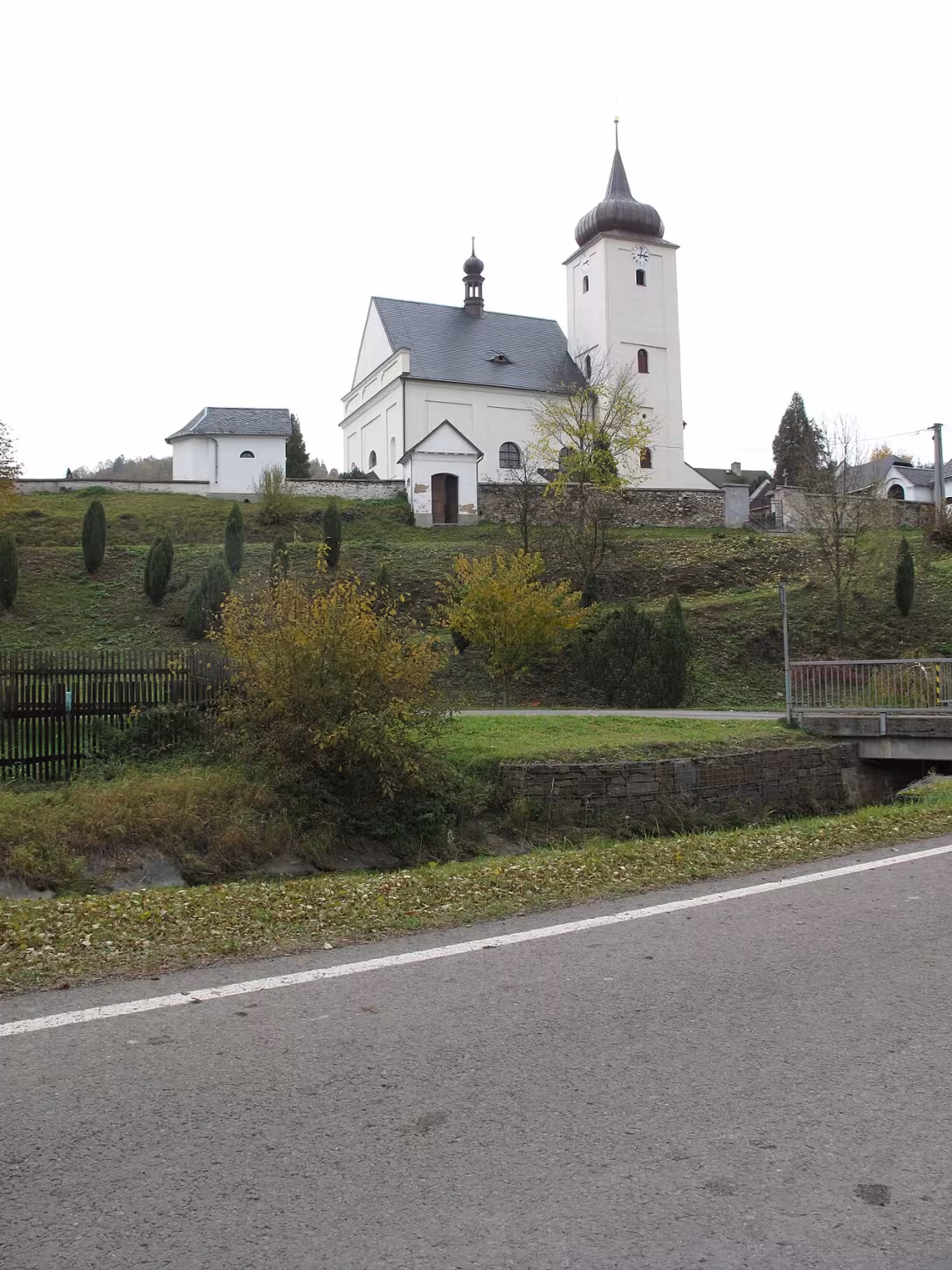 Dnešní pohled – Kostel svaté Kateřiny (Krasov)