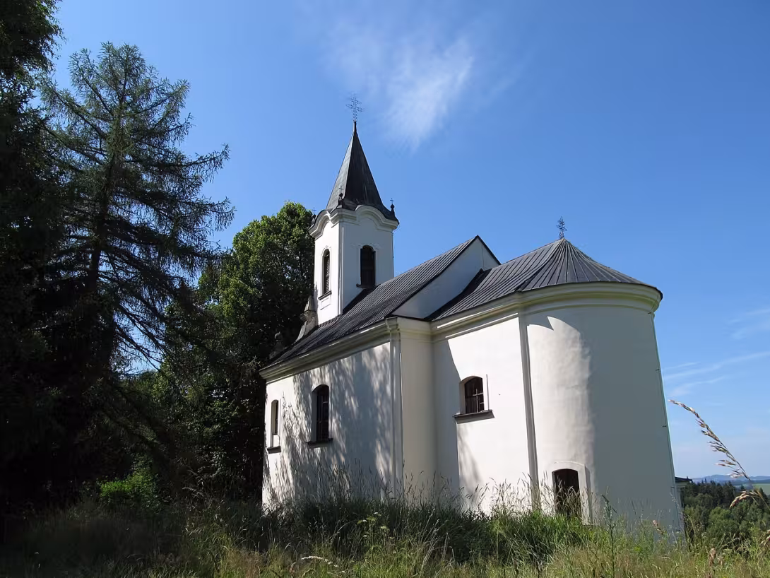Dnešní pohled – Kostel svaté Maří Magdalény (Volary)