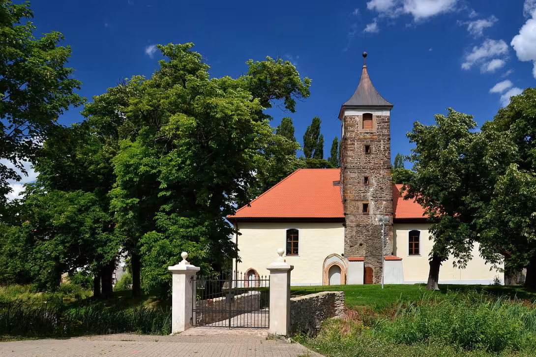 Dnešní pohled – Kostel svatého Bartoloměje (Spořice)
