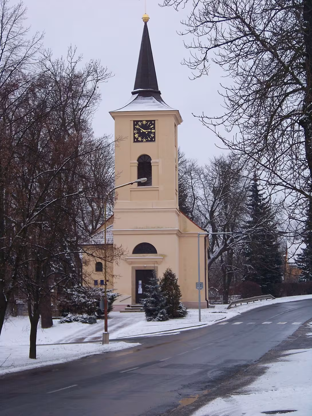 Dnešní pohled – Kostel svatého Havla v Tuchlovicích