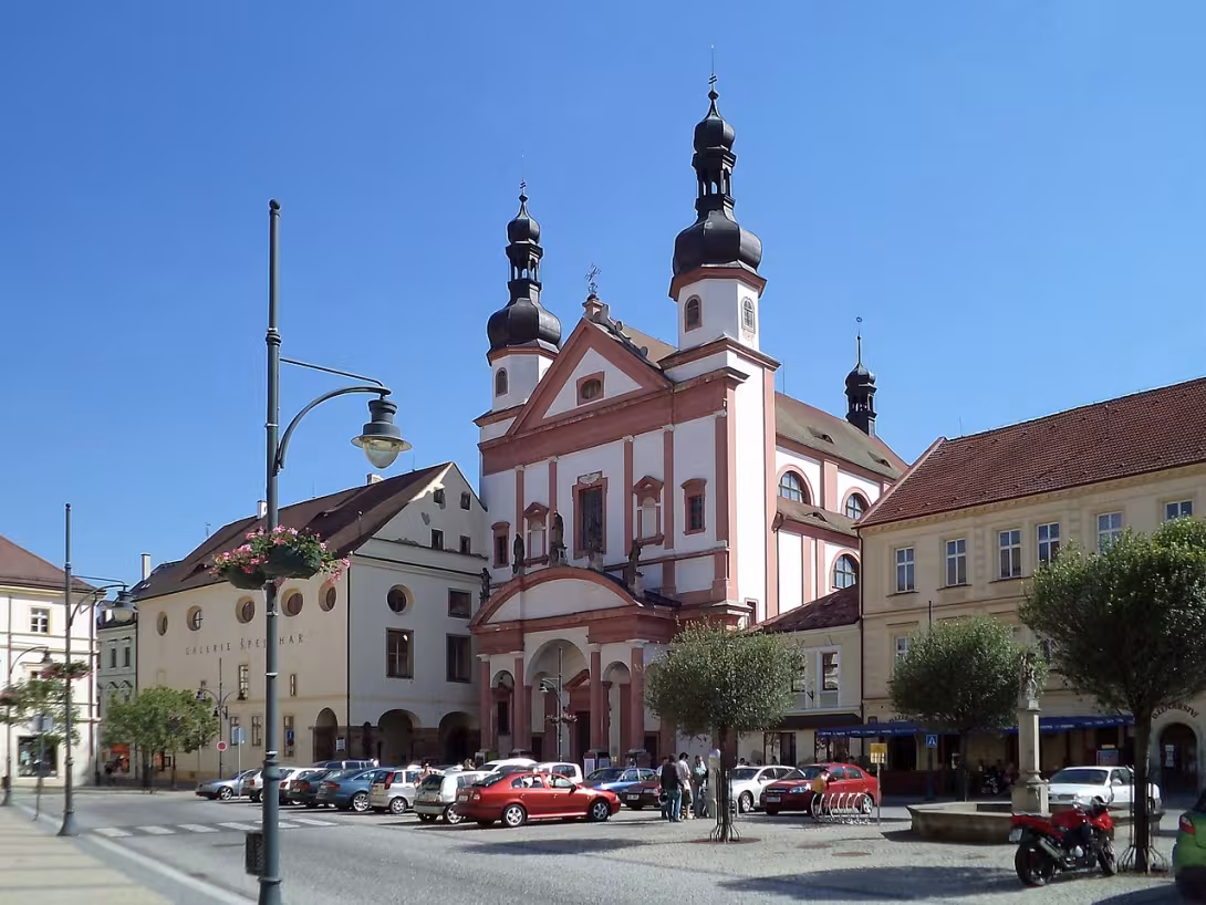 Dnešní pohled – Kostel svatého Ignáce z Loyoly (Chomutov)