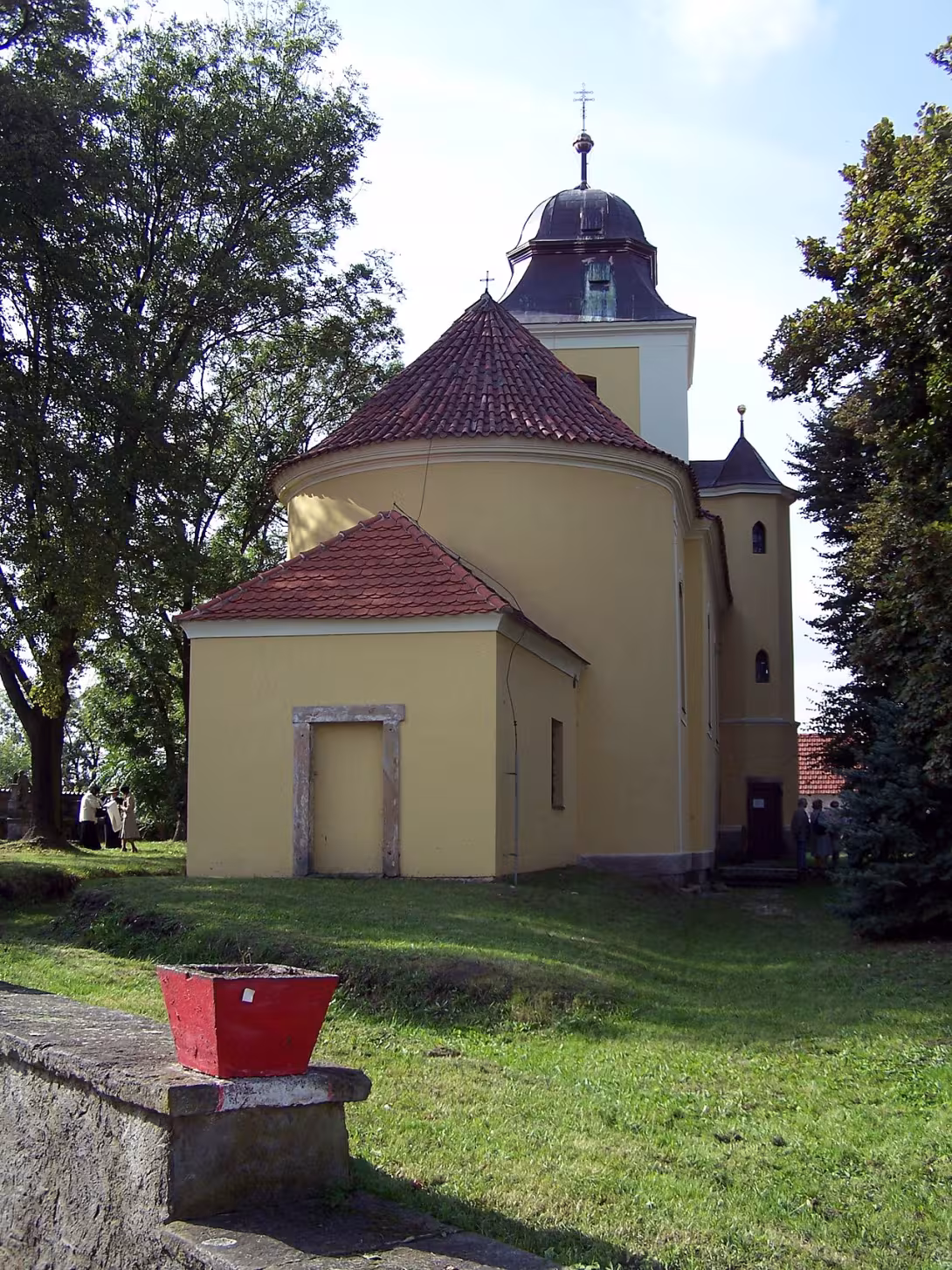 Dnešní pohled – Kostel svatého Jakuba Staršího (Ratenice)