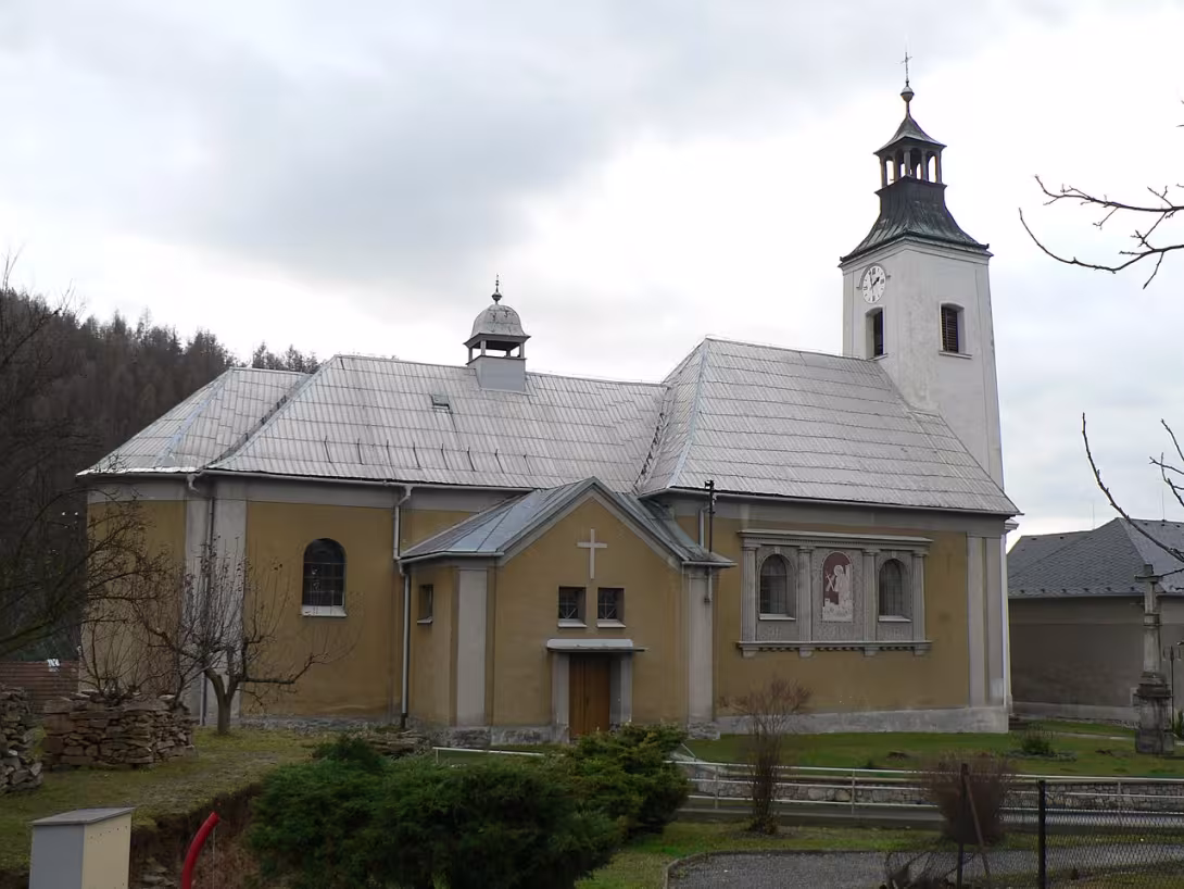 Dnešní pohled – Kostel svatého Jakuba Většího (Lesnice)