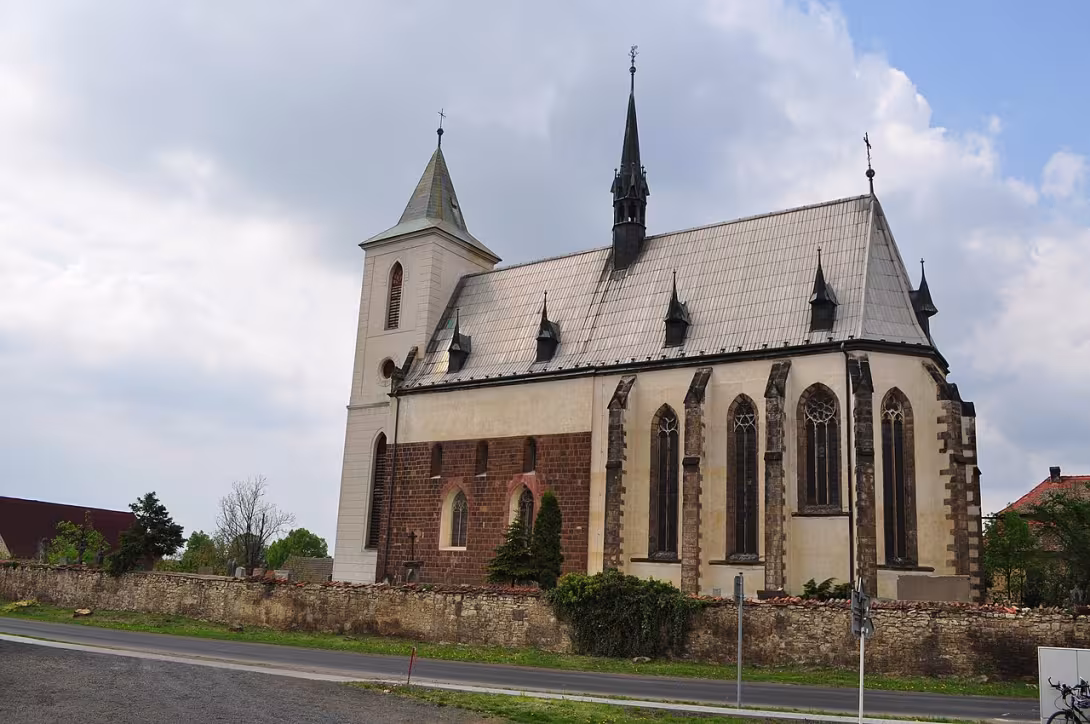 Dnešní pohled – Kostel svatého Jakuba Většího (Slavětín)