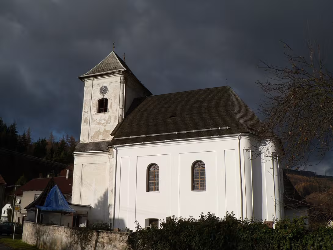 Dzisiejszy widok – Kostel svatého Jana Křtitele (Raškov)