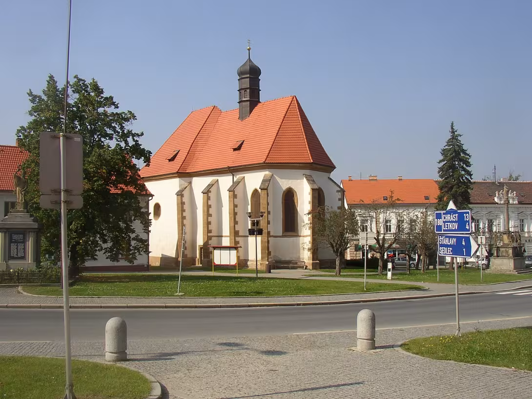Dnešní pohled – Kostel svatého Jana Křtitele (Starý Plzenec)