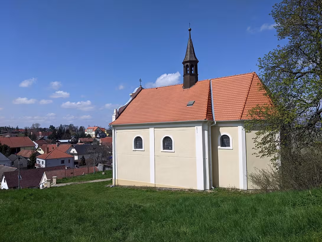 Dnešní pohled – Kostel svatého Jana Nepomuckého (Cerhenice)