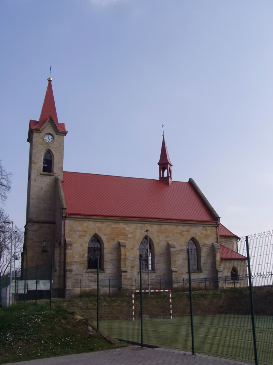 Dnešní pohled – Kostel svatého Jana Nepomuckého (Huntířov)
